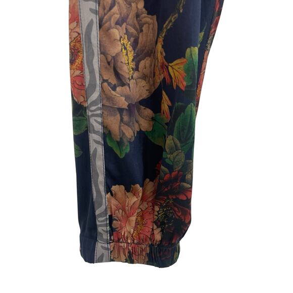 Johnny Was Silk Navy Multicolor Floral Print Jogger Pants Womens Size Small - Picture 2 of 7